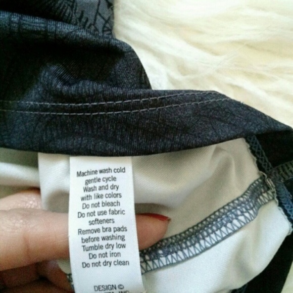 Athleta Harmonious Grey Y Tank Top Sz Small - Picture 4 of 6